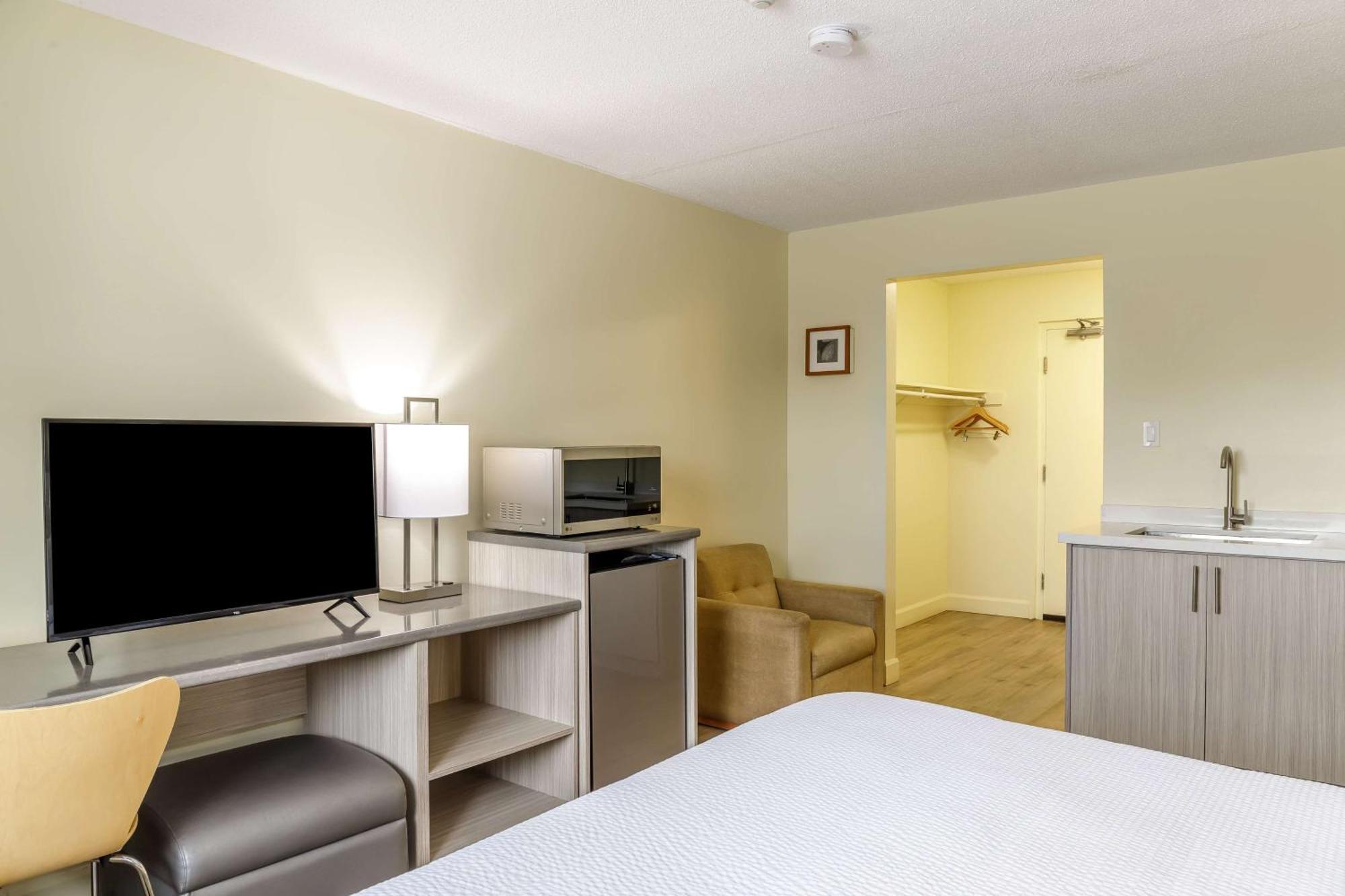 Motel 6 Niagara Falls, On Near The Falls Экстерьер фото